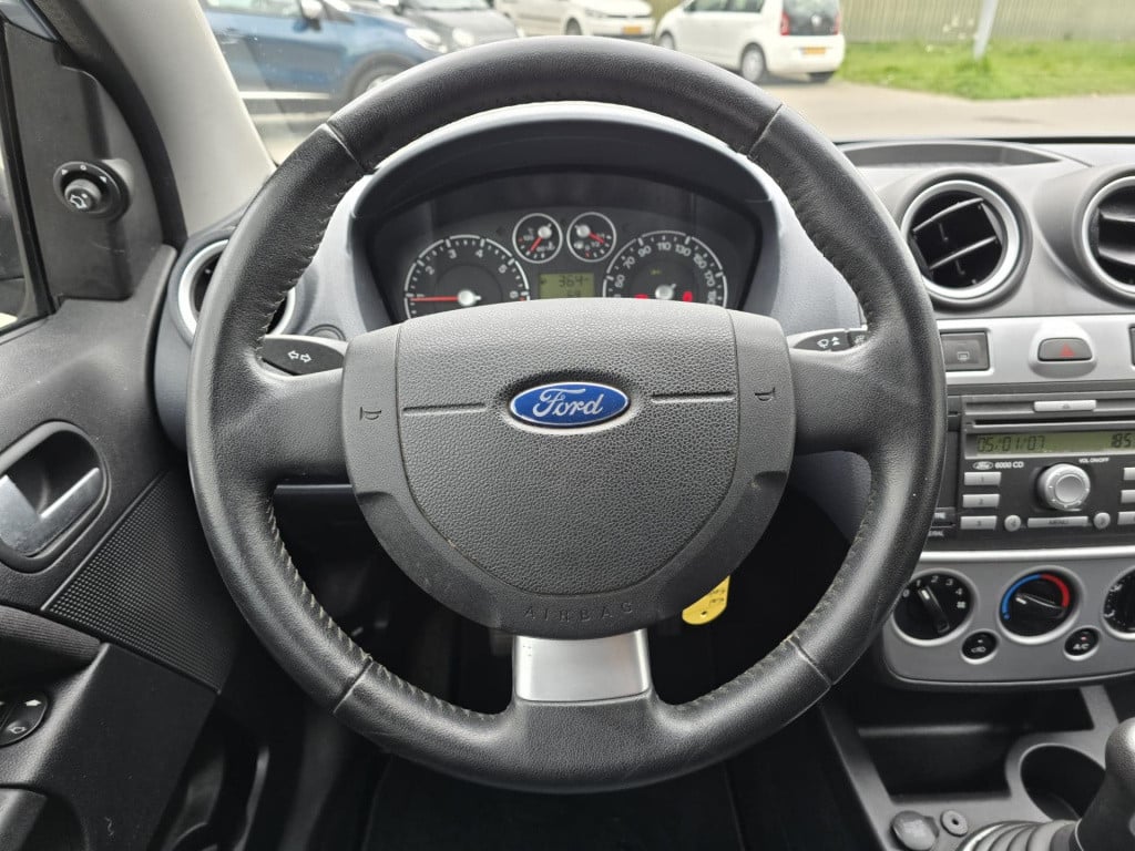 Ford Fiesta 1.6-16v futura 38.000km! 1e eigenaar!