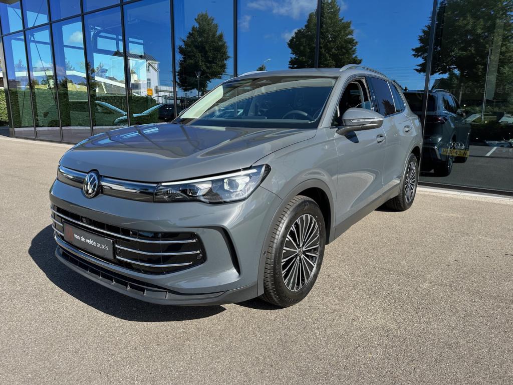Volkswagen Tiguan 1.5 etsi 150pk elegance | 360 camera | trekhaak | elek. a