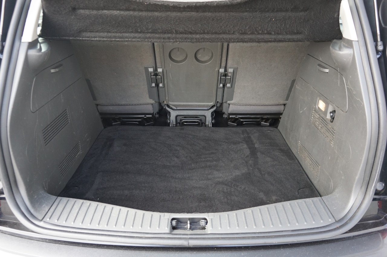 Ford Focus C-MAX, 1.8-16V Futura - Airco / Navi / Cruise / Trekhaak / NAP