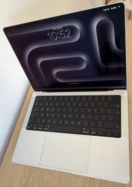 14‑inch MacBook Pro - Zilver met AppleCare+