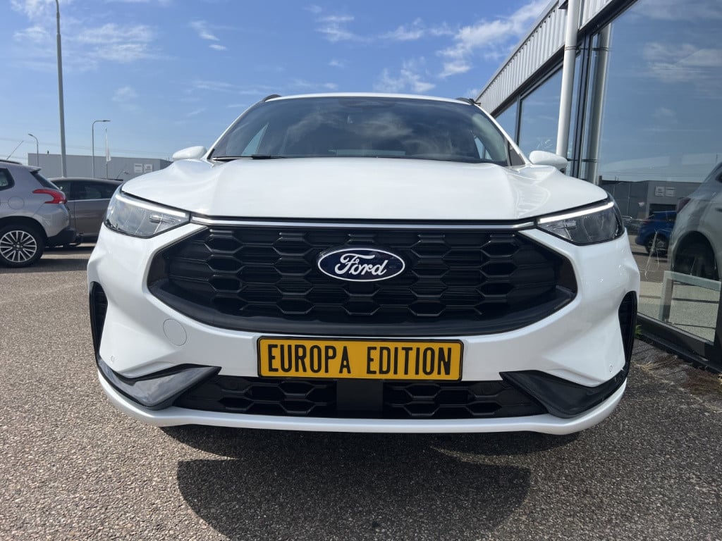 Ford Kuga 2.5 plug in hybrid 243pk e-cvt st-line