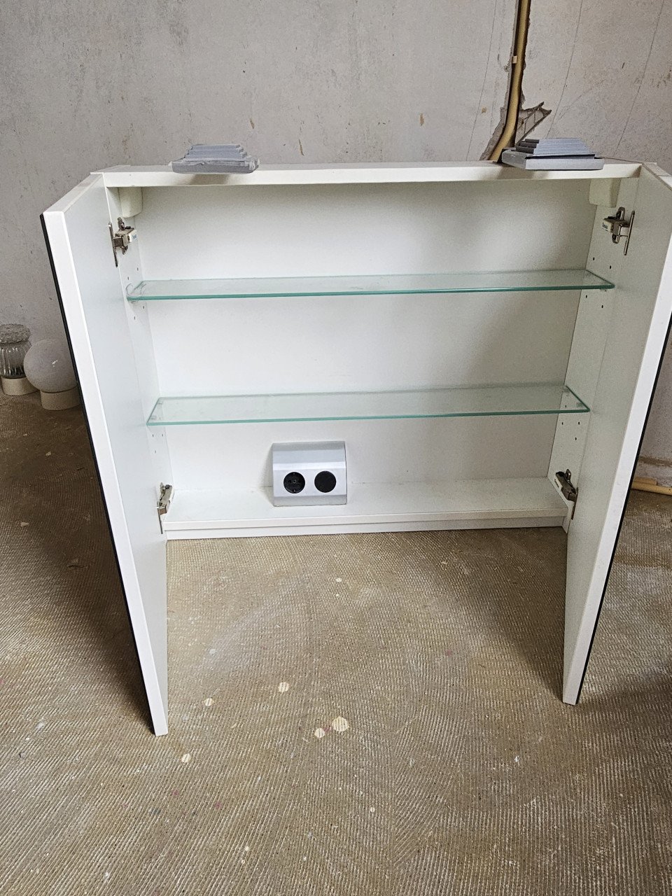 Spiegelkast te koop!