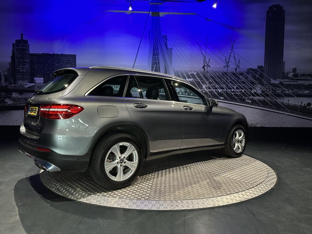 Mercedes-Benz Glc 250 4matic premium plus *panoramadak*