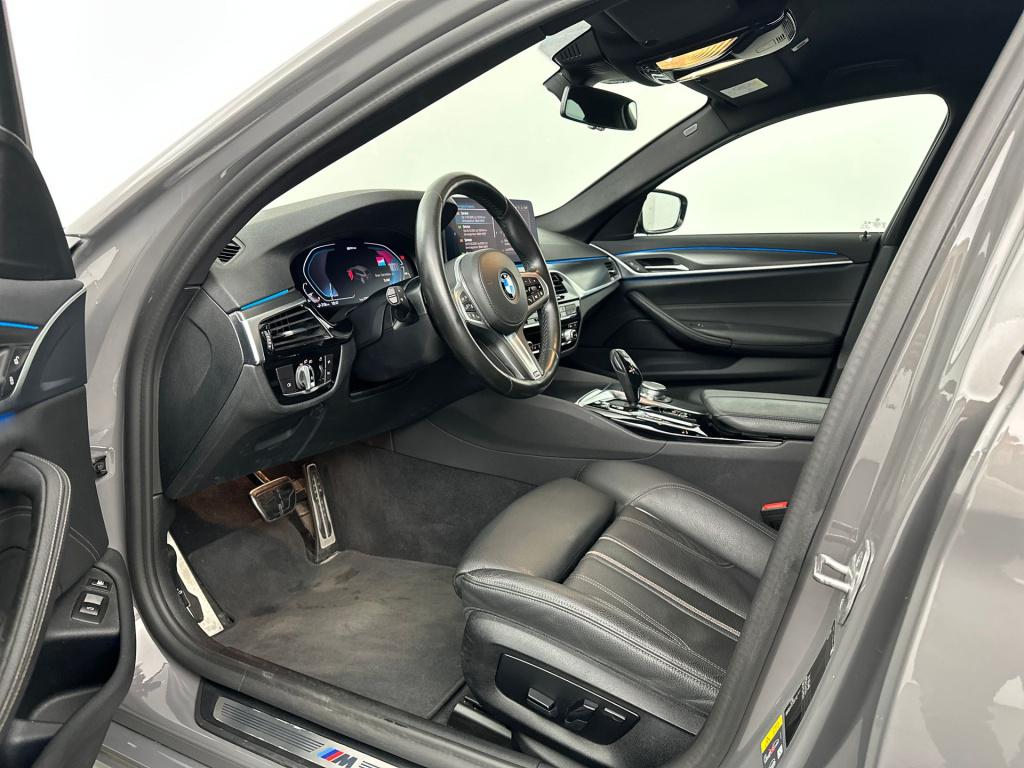 BMW 5 Serie touring 530e high executive m-sport