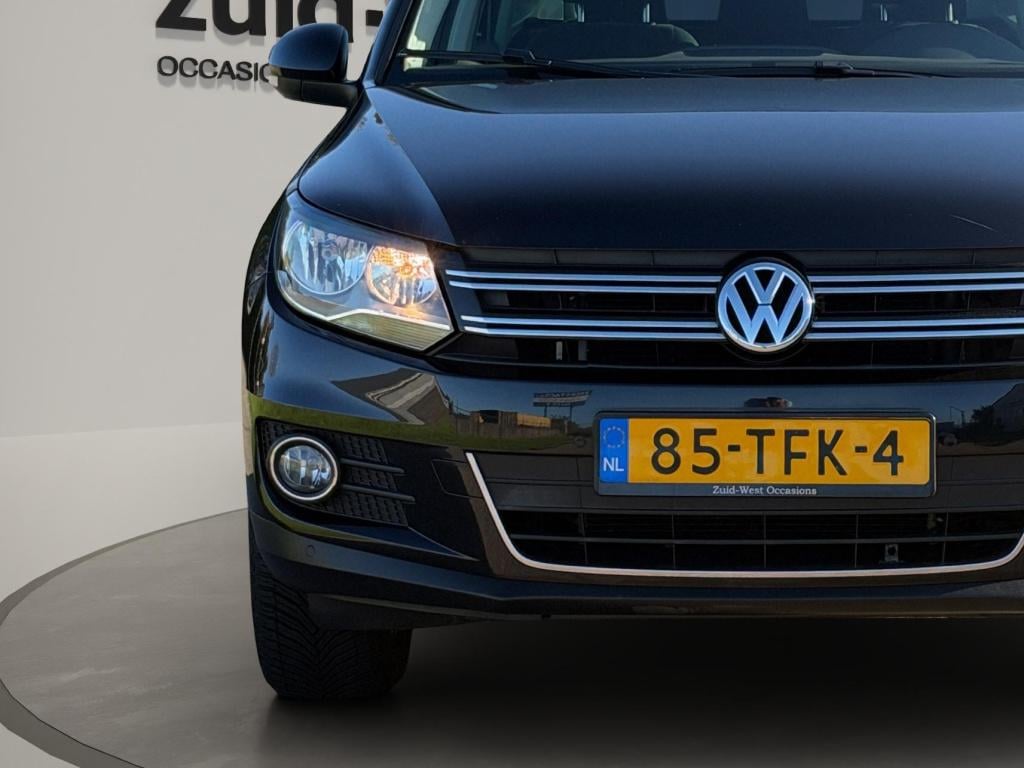 Volkswagen Tiguan 1.4 tsi sport&style clima cruise pdc trekhaak