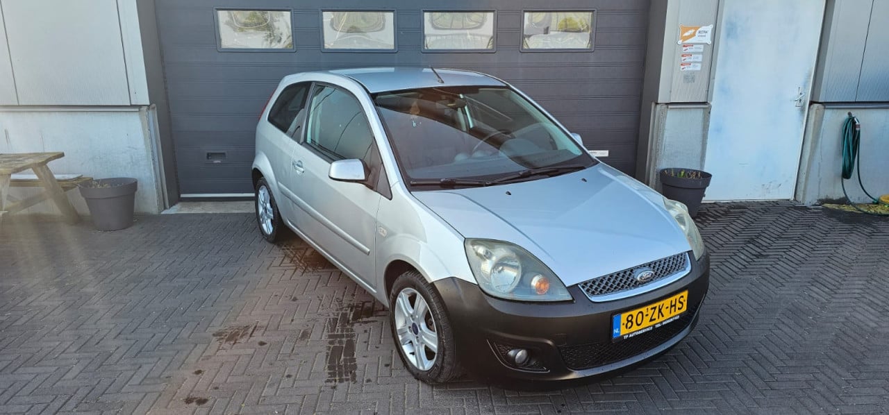 TE KOOP FORD FIESTA 1.3 8V FUTURA MET AIRCO