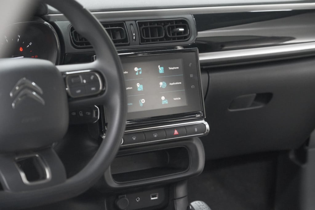 Citroen C3 puretech 82 feel edition | parkeersensoren | navigatie | apple c