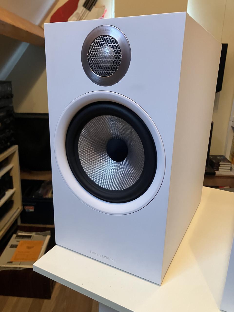 B&W Bowers&Wilkins 606 S2 Anniversary Edition 2024 wit nieuwstaat