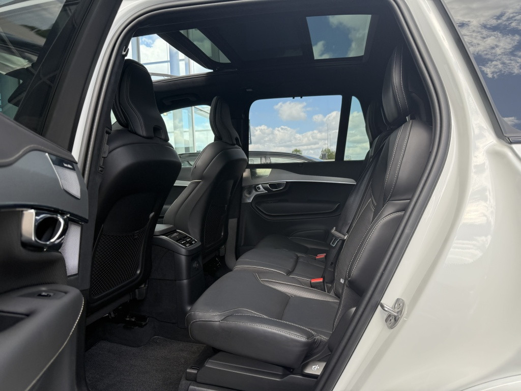 Volvo XC90 t8 455pk recharge ultra dark| full options ! luchtvering b&w sou