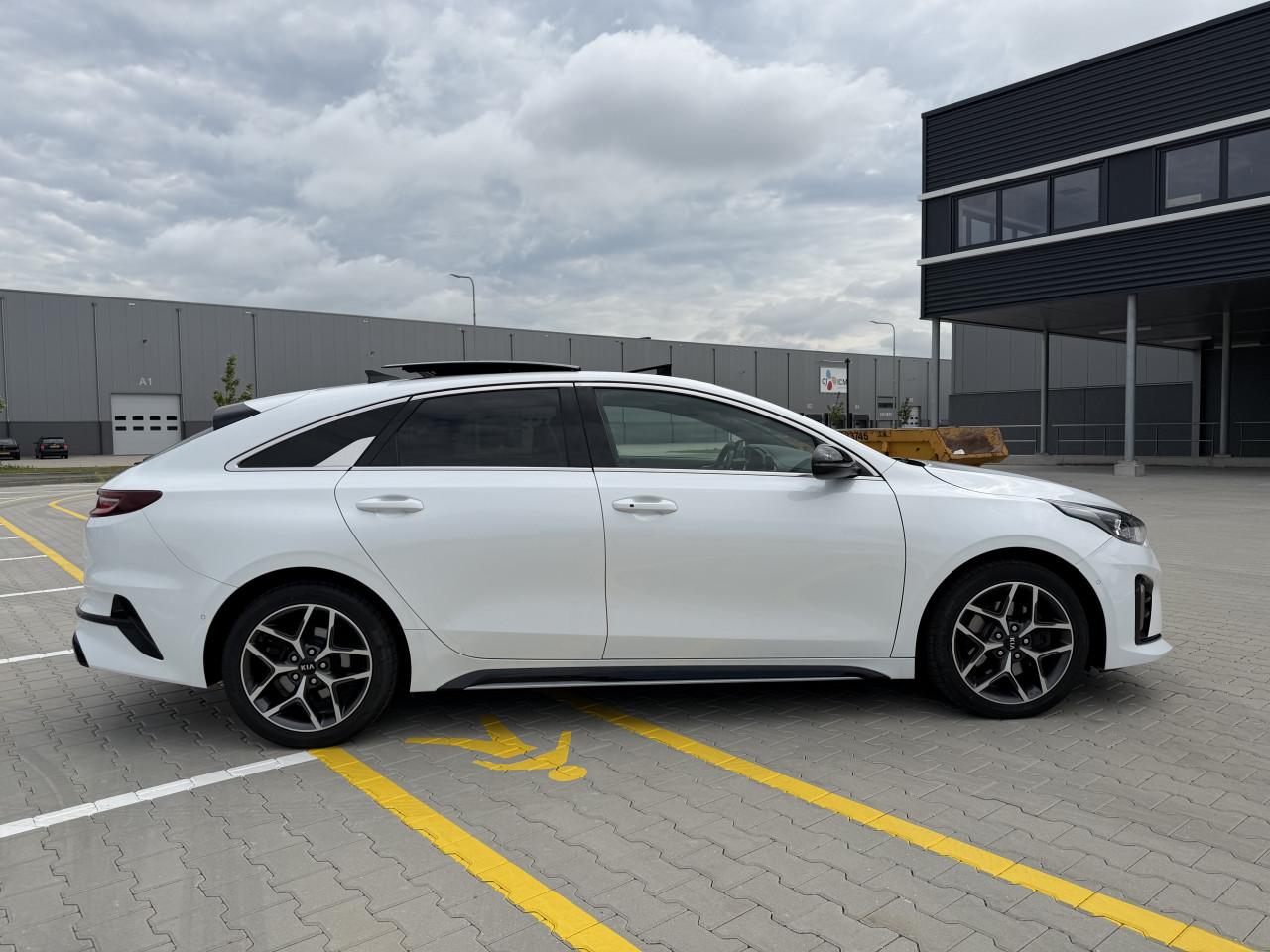 Kia ProCeed 1.6 CRDi GT-PlusLine|DEALERONDERHOUDEN|GARANTIE|