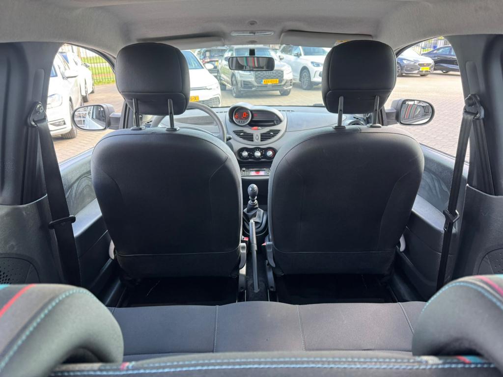 Renault Twingo 1.2 16v parisienne * apk * ac* bluetooth * onderhoud *