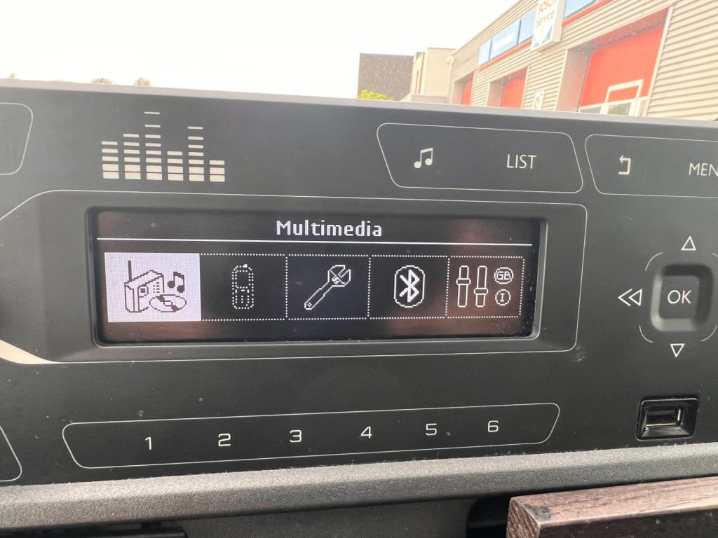 Opel Combo 1.5d l1h1 edition, trekhaak enz...