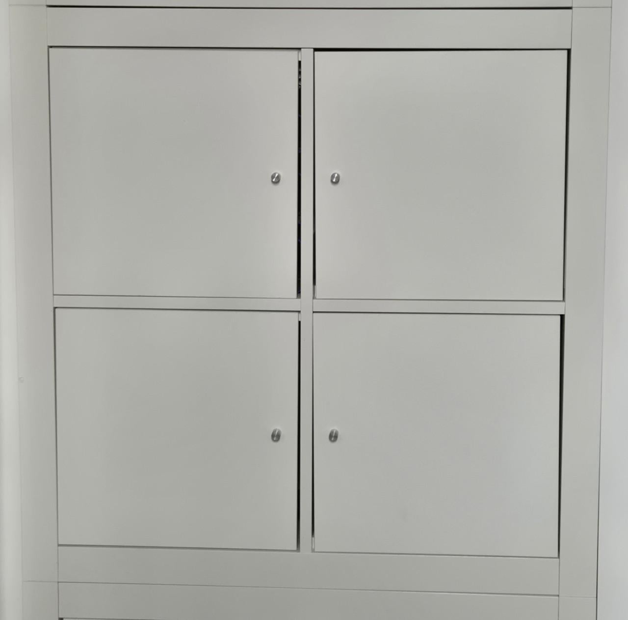 4 x Ikea KALLAX kast inclusief 12 deurtjes
