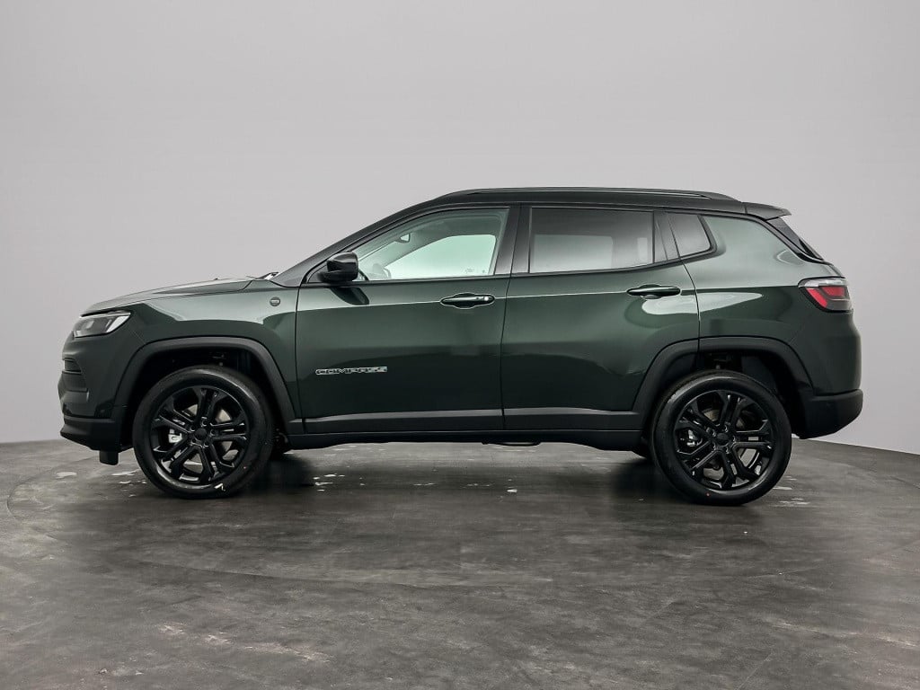 Jeep Compass 1.5t e-hybrid the north star | winterpack | camera | parkeerse