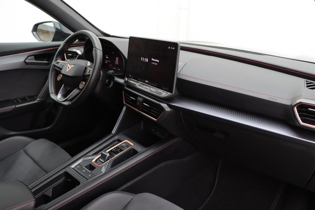Cupra Formentor 1.5 tsi e-hybrid business 204pk dsg6 | soh 100% |