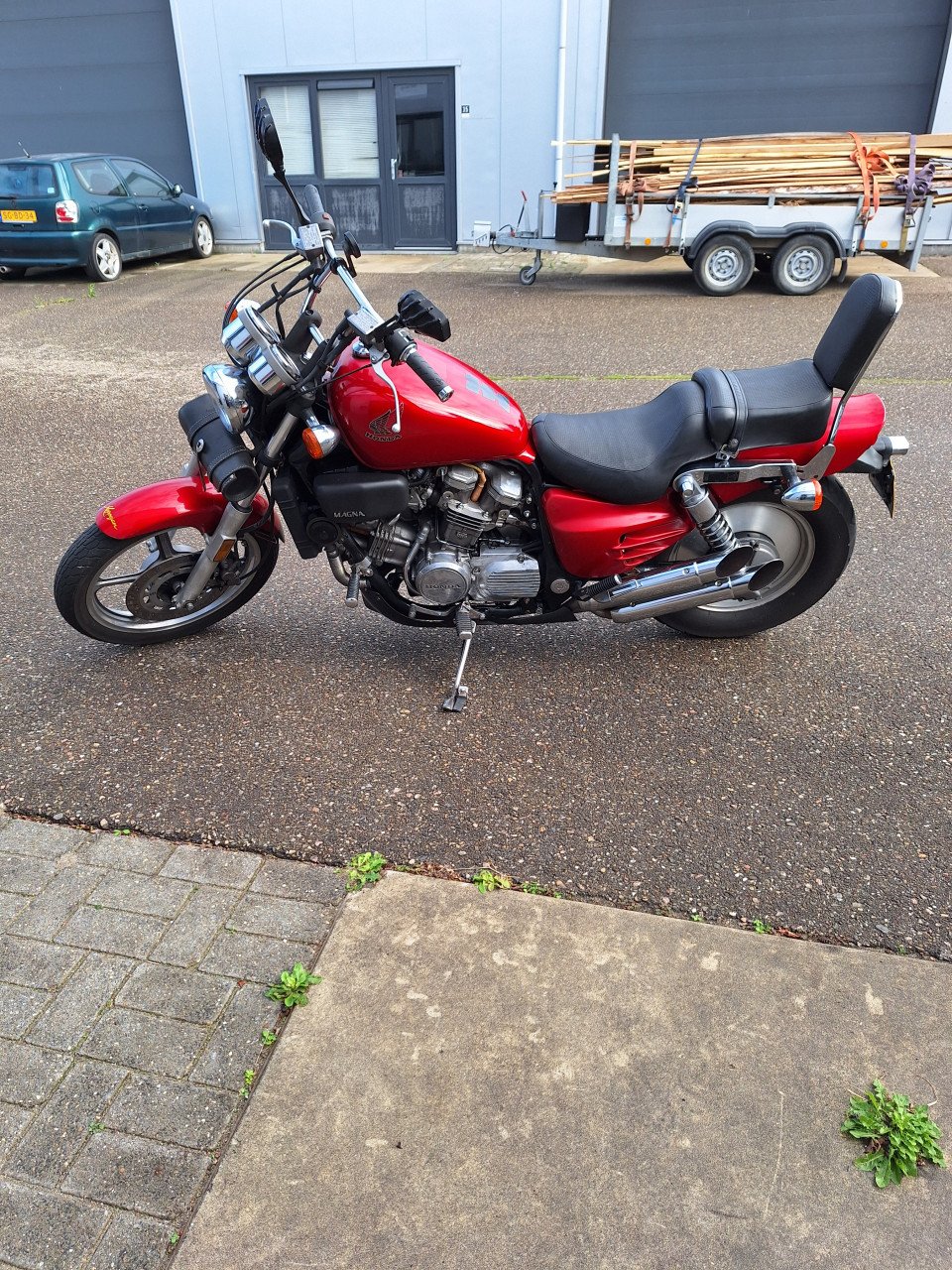 Honda supermagna 700