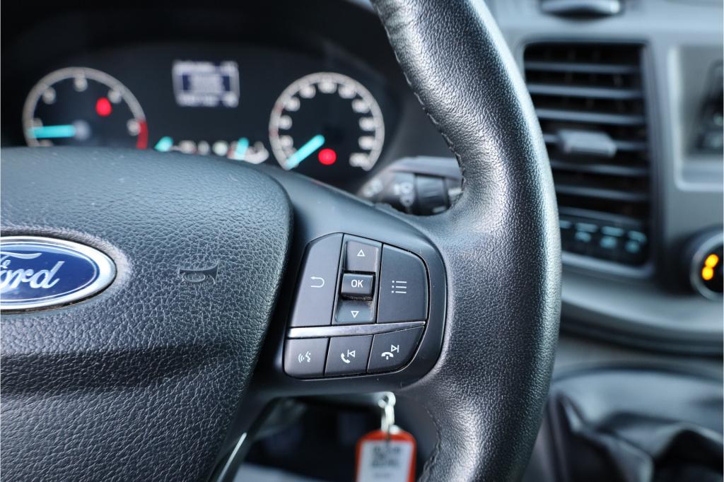 Ford Transit Custom 300 2.0 tdci l1h1 trend ac i cr .contr i trekhaak i