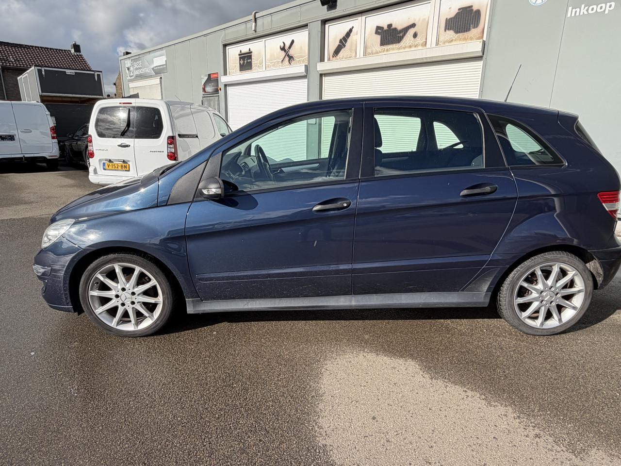 Mercedes B-Klasse 150 Bouwjaar 2006 AUTOMAAT ! ! !