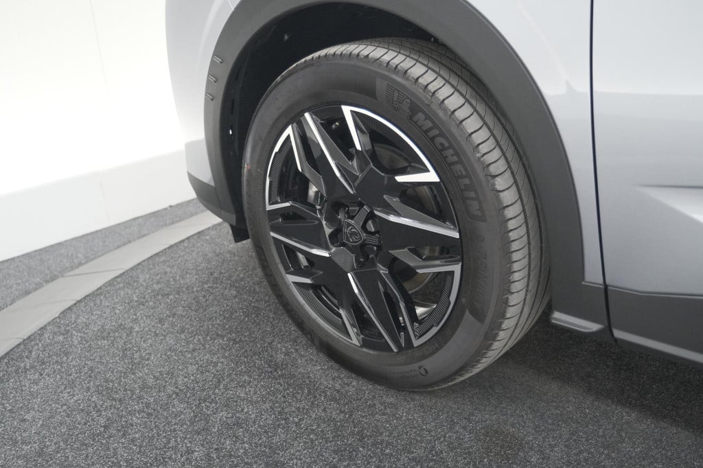 Peugeot 5008 1.2 hybrid 145 gt | panoramadak | camera | elektrische achterk