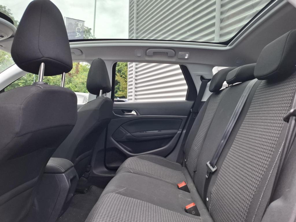 Peugeot 308 sw 110 blue lease active pano/nav/cam