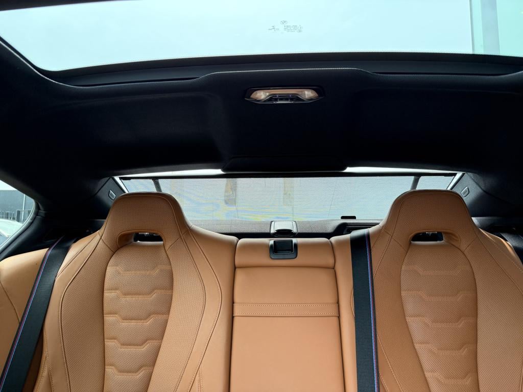 BMW 8-serie gran coupé 840i xdrive high executive | b&w | pano | integral a