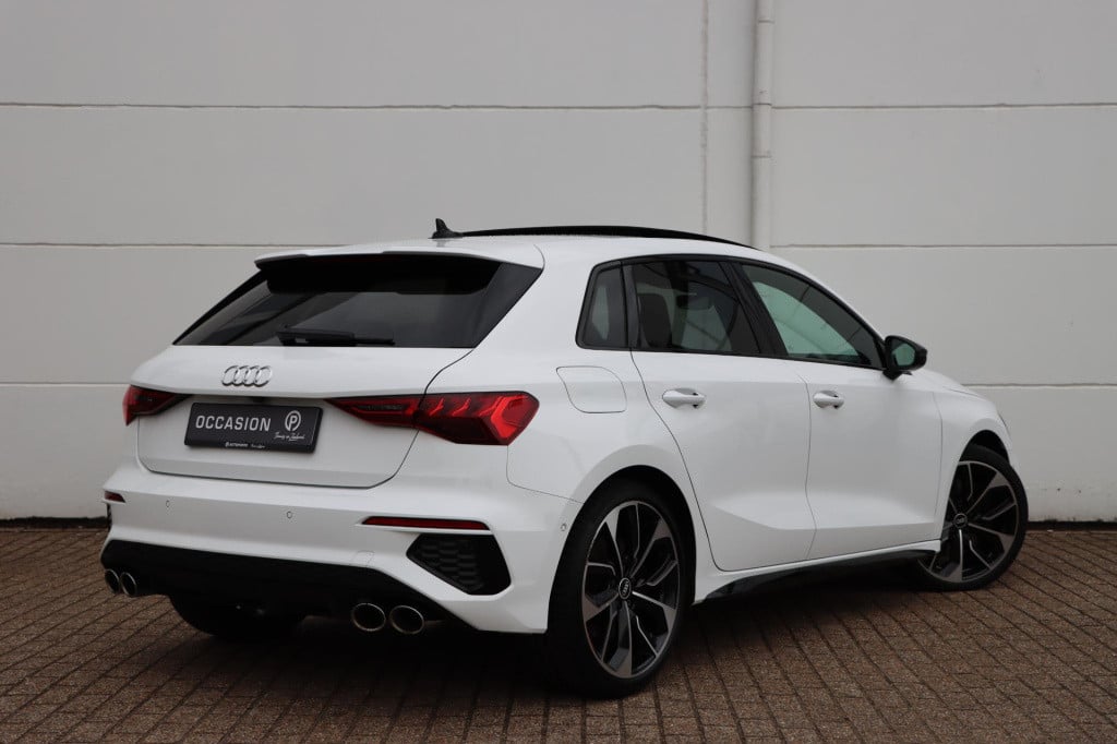 Audi S3 sportback 2.0 tfsi 310pk s tronic quattro edition one