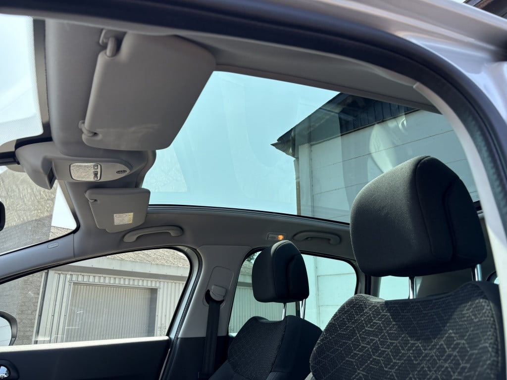 Peugeot 3008 1.2 puretech style trekhaak panorama dak
