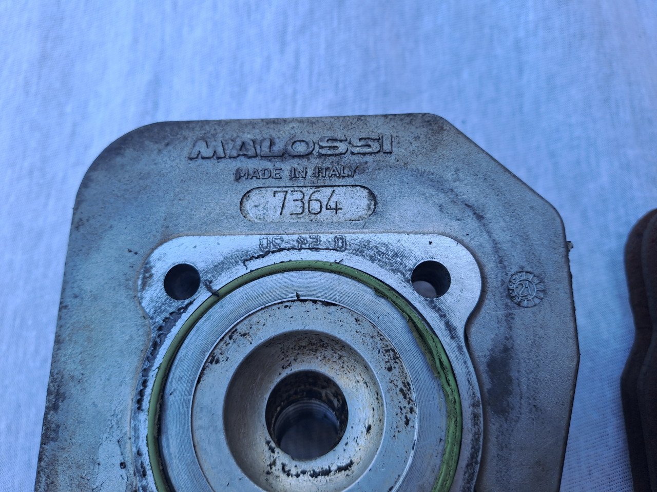 Te koop 50 cc malossi set peugeot vivacity verticaal