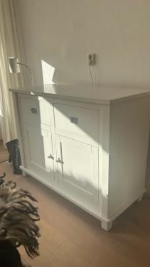Massieve houten dressoir/ladekast