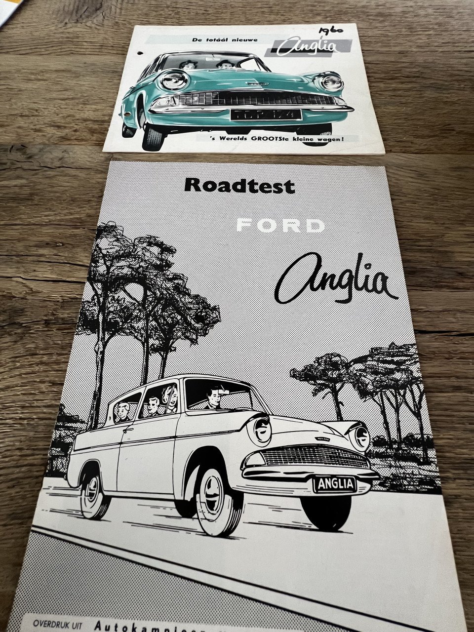 Ford Anglia autobrochure