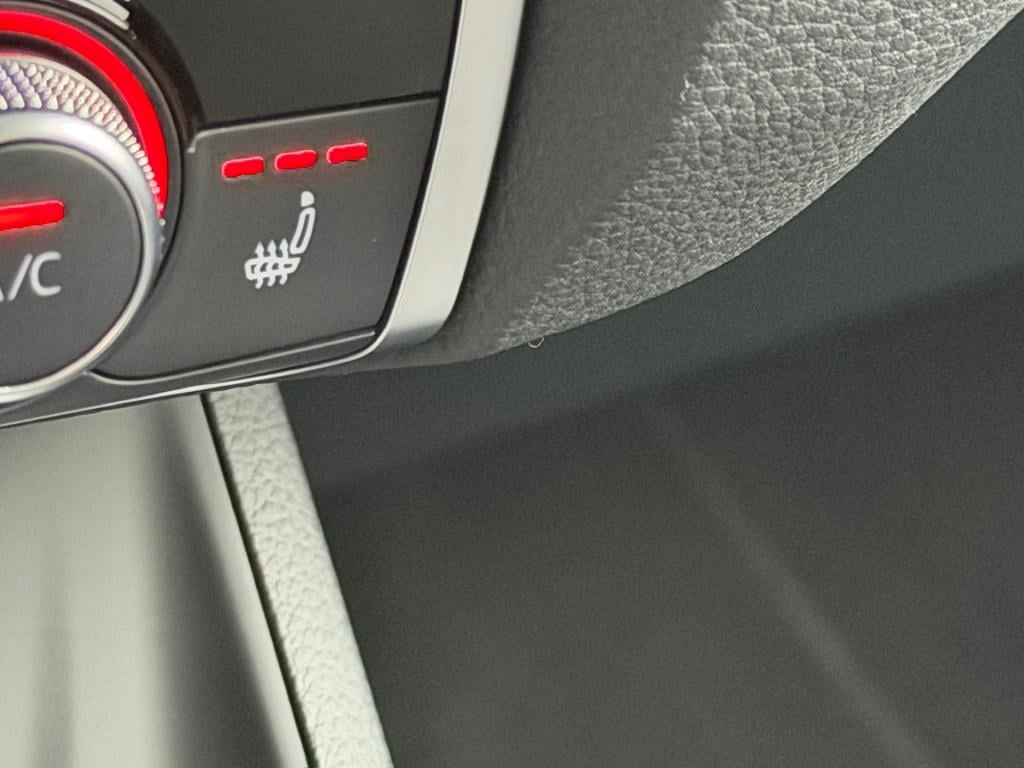 Audi Q3 35 tfsi 150pk s-tronic advanced | dode hoek | keyless | elek. achte