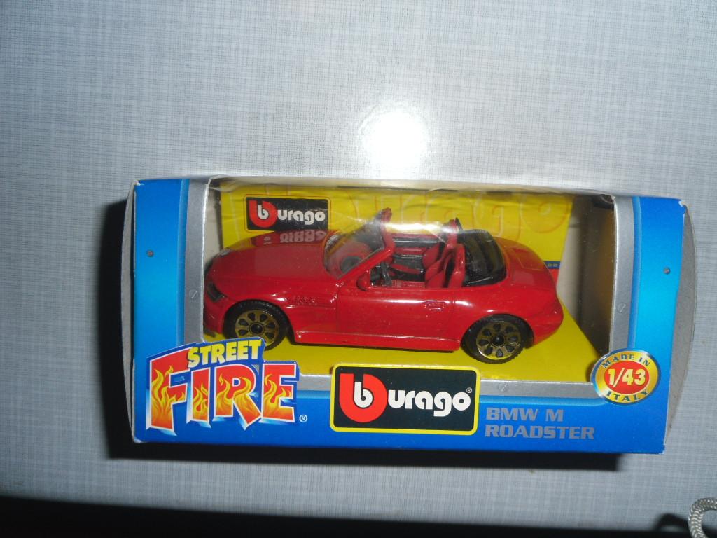 3 MINIATUUR AUTO`S NIEUW IN ORIGINELE VERPAKKING