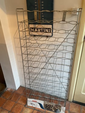 Metalen flessenrek ( wijnrek )