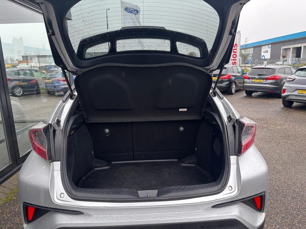 Toyota C-hr 1.8 hybrid 122pk cvt style ultimate