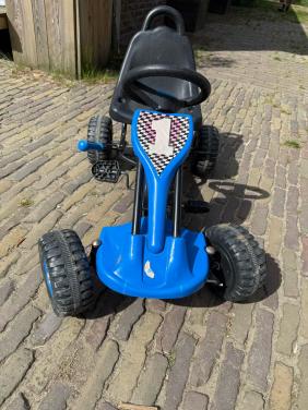 Blauwe skelter 3-5 jaar igst