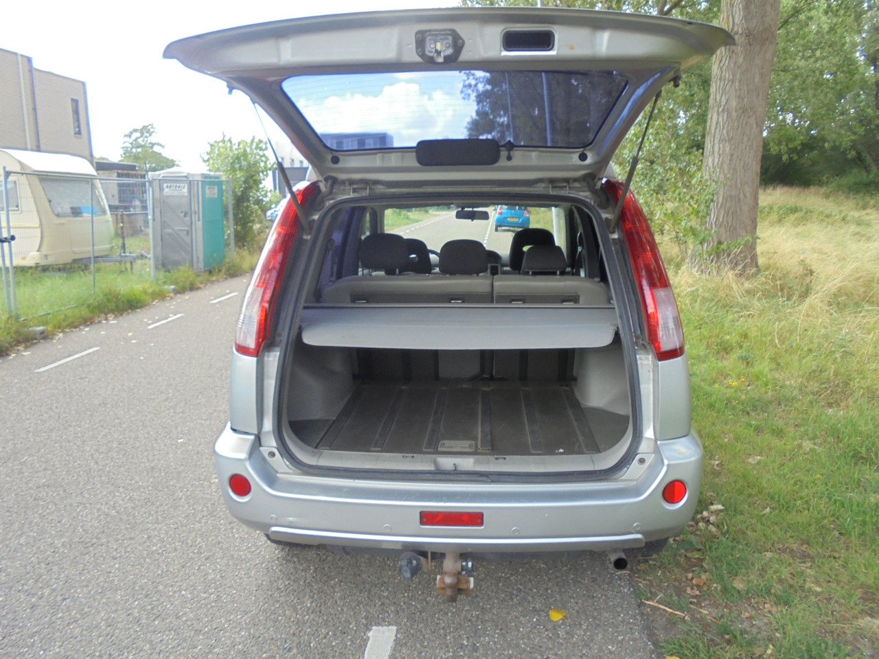 X-Trail Bouwjaar 2004 2.5 four wheel drive goede sterke auto