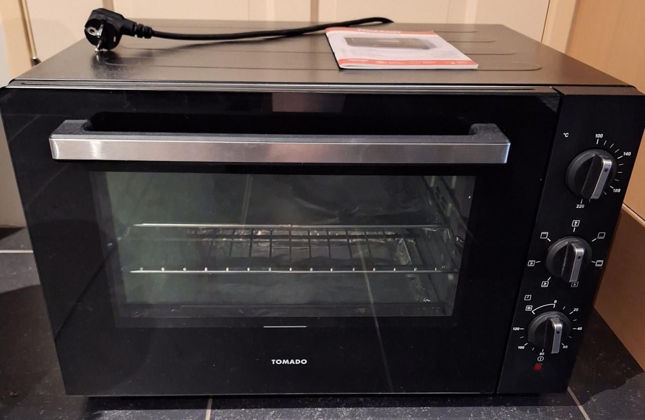 Oven