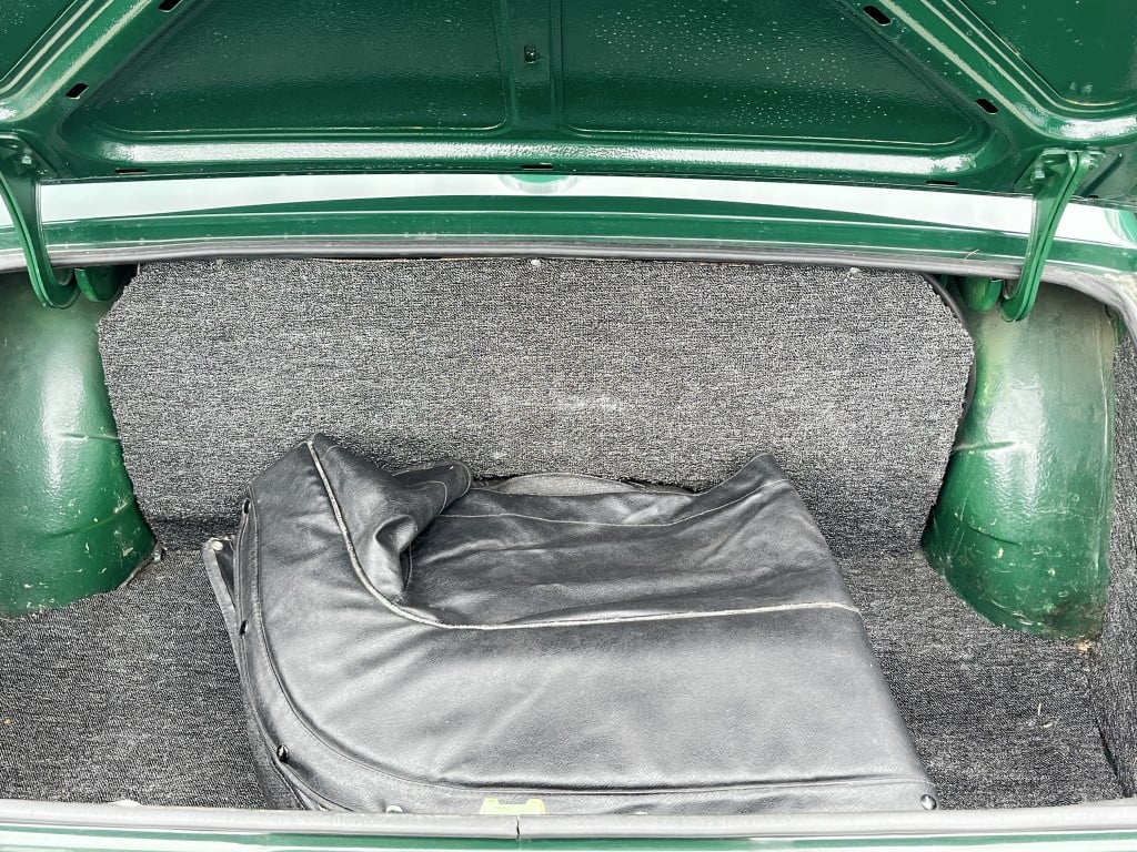 Triumph Spitfire 1500 soft top
