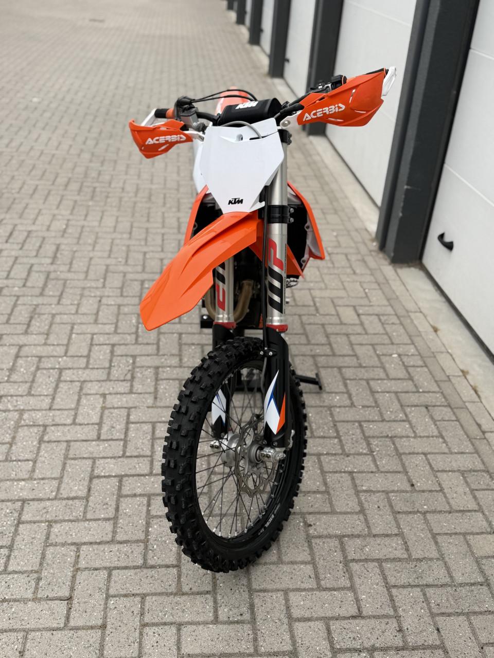 KTM 450 SX-F Crossmotor 2 uur (bj 2019)