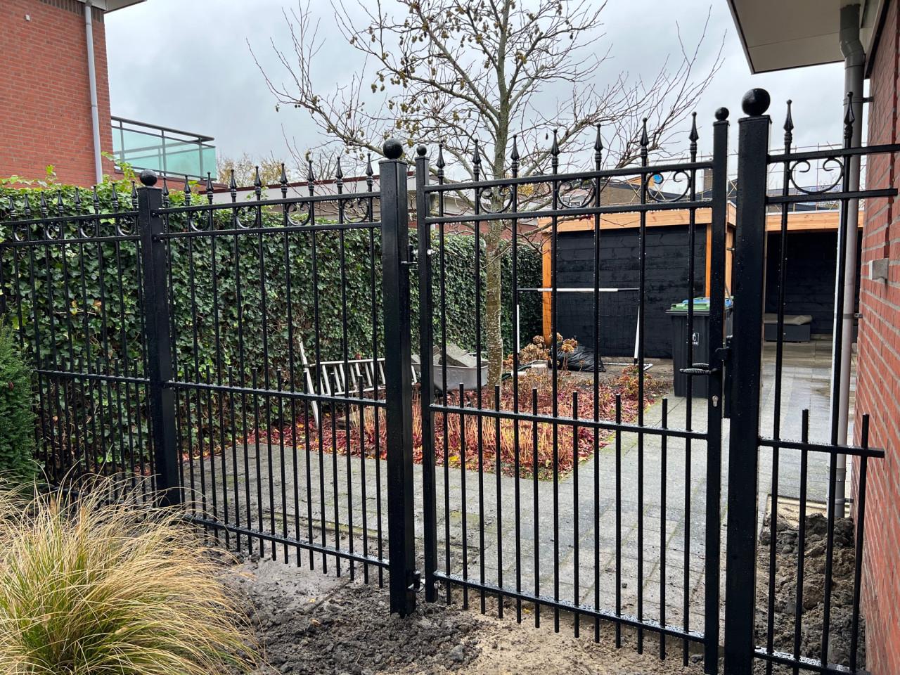 Tuinpoorten - Sierhekwerken en Inrijpoorten.