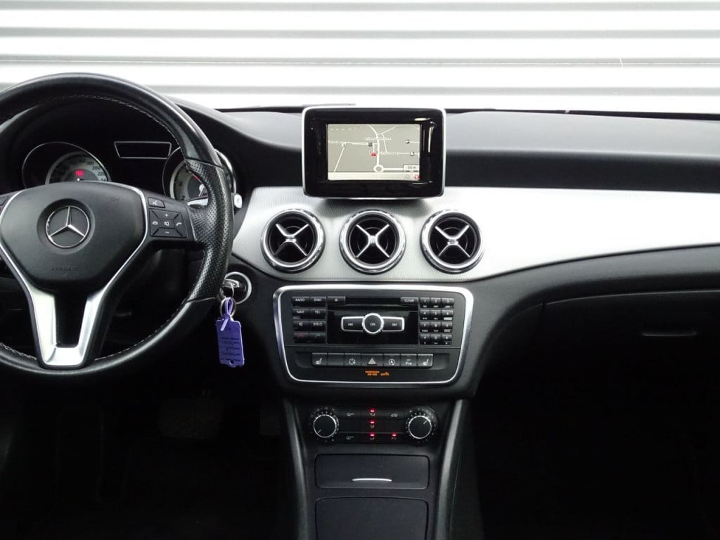 Mercedes-Benz Gla-klasse 200 prestige