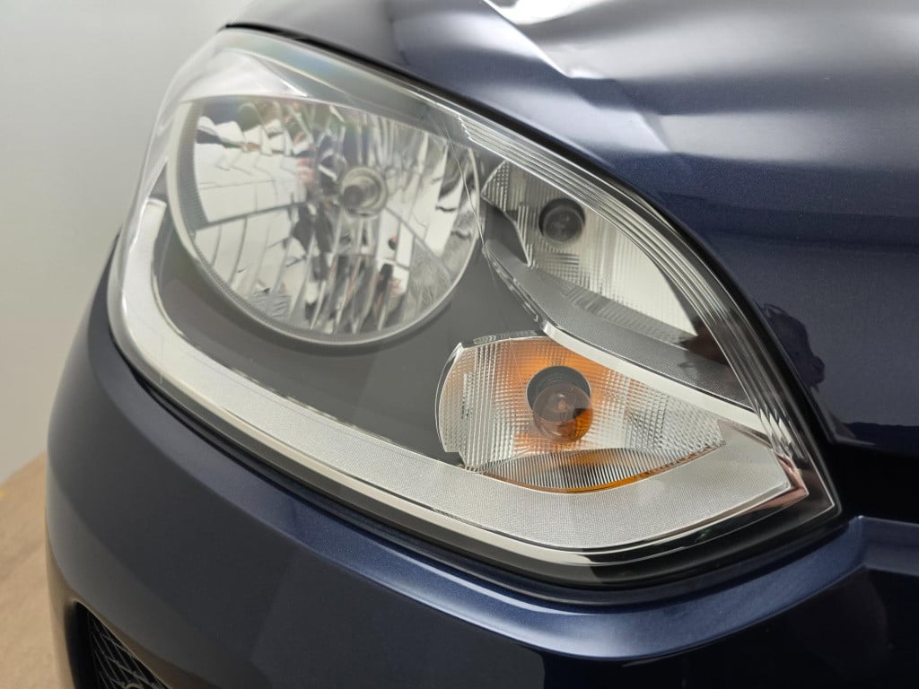 Volkswagen UP! occasion 1.0 move up! bluemotion zeer zuinig en 5 deurs | tw