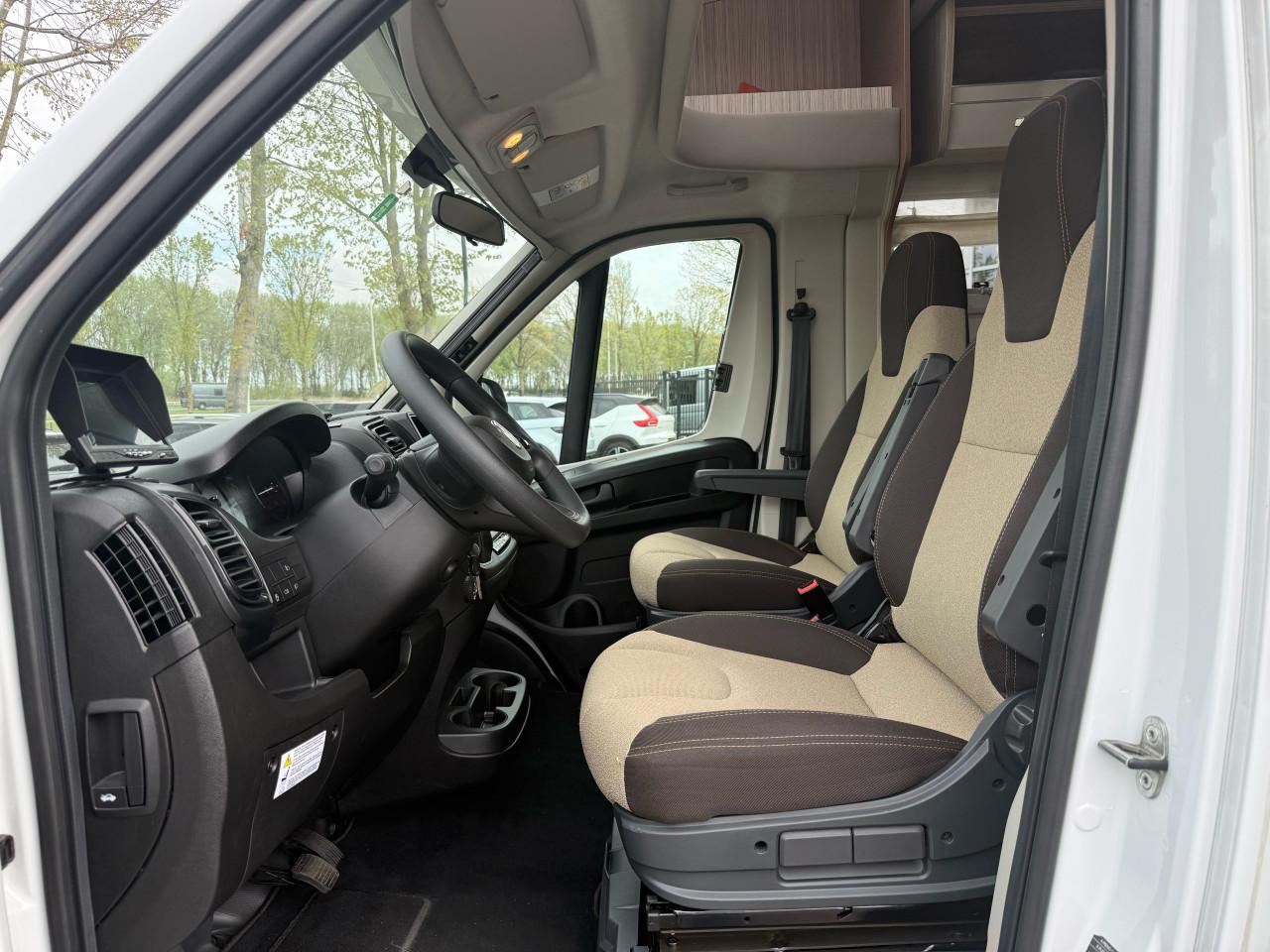 Elanagh T-Loft 532 - Camper 160PK Automaat €59.915 ex BTW