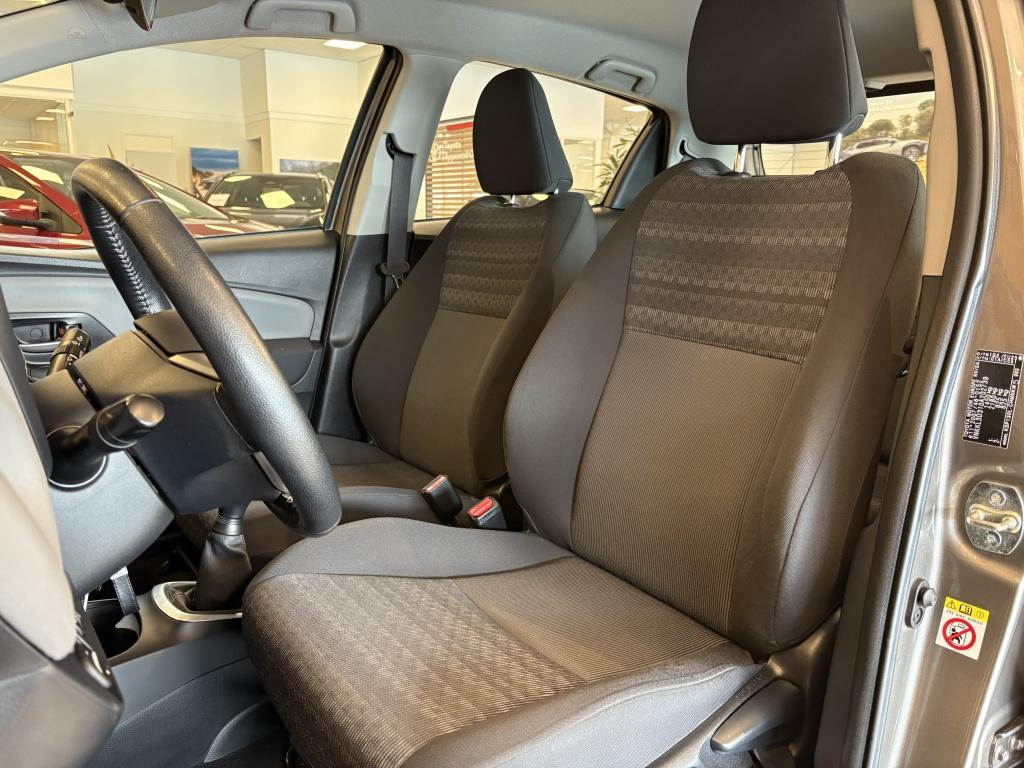 Toyota Yaris 1.0 vvt-i trend
