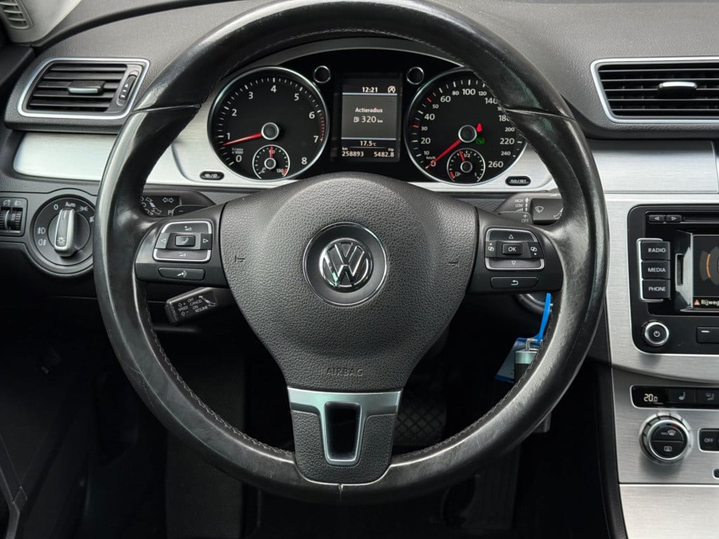 Volkswagen Passat variant 1.4 tsi high executive line bluemotion