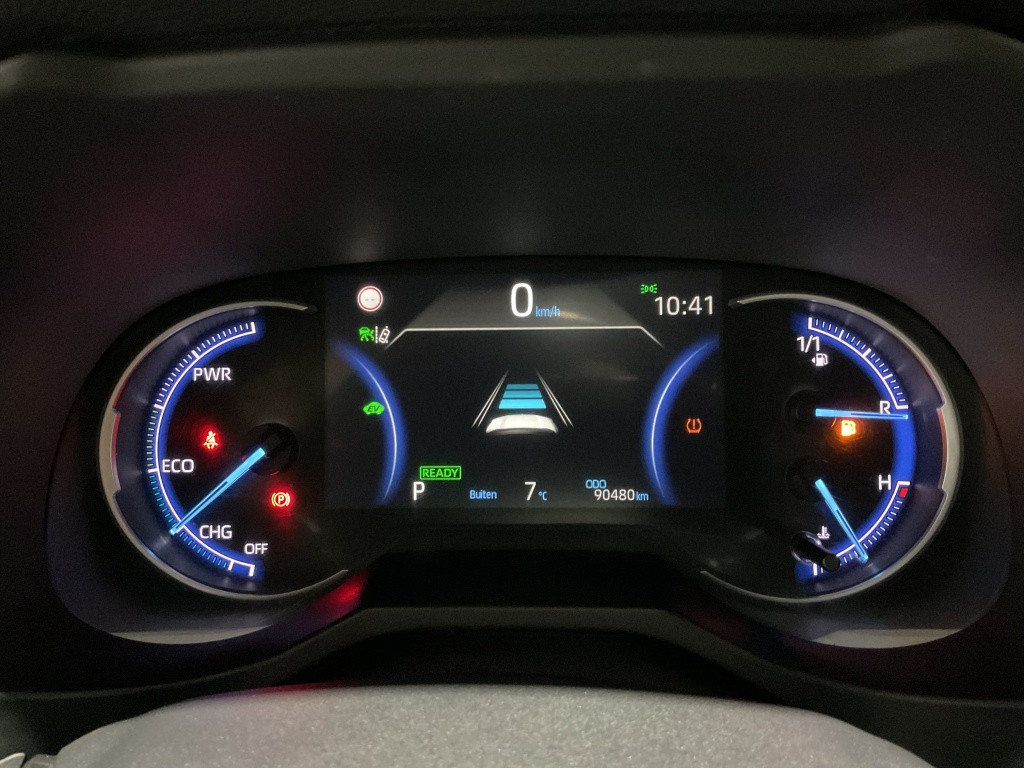 Toyota Rav4 2.5 hybrid awd bi-tone | trekgewicht 1650 kg |