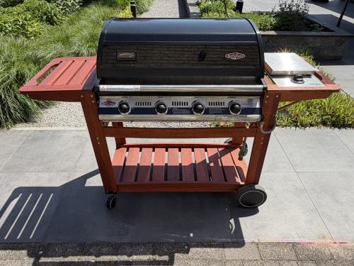 BEEFEATER Gasbarbeque