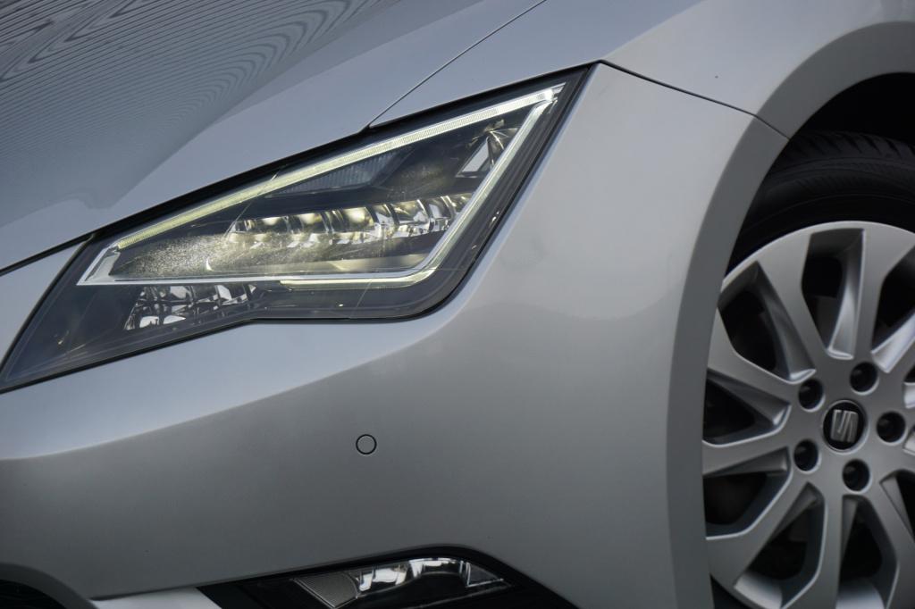 Seat Leon st 1.0 ecotsi style connect climate / navi / cruise / camera / pa