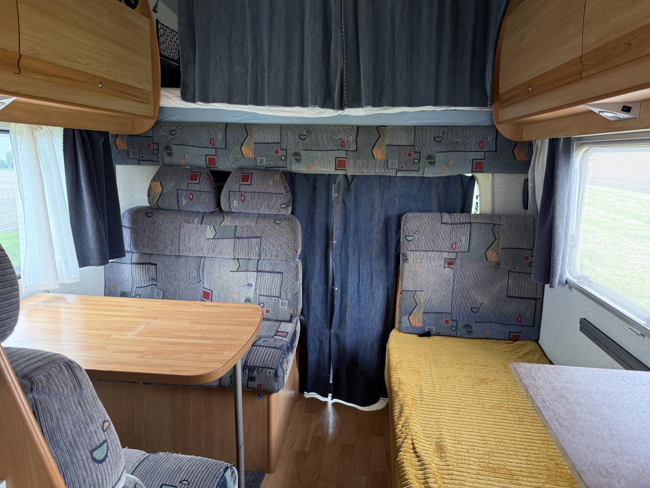6 persoons camper goede staat