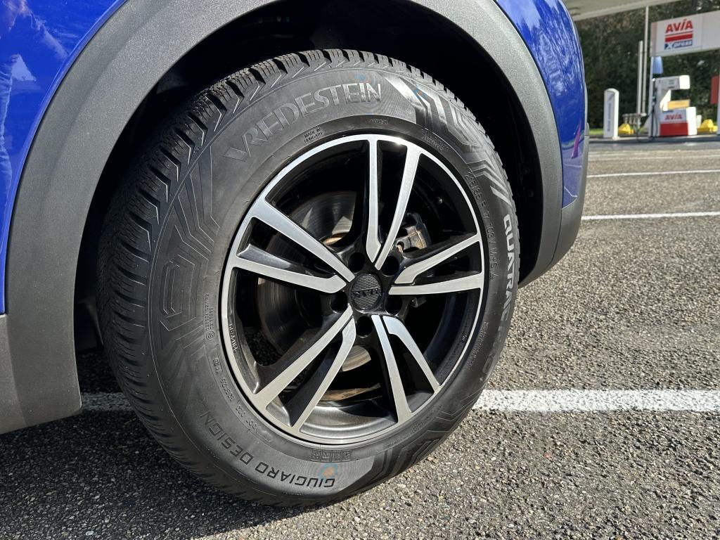 Peugeot 3008 1.2 puretech 130pk s&s blue lease executive